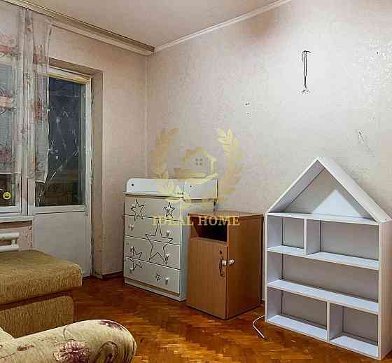 Продаж Квартира 1-кімнатна на Симиренко ул., 12А Київ