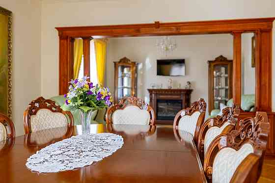 Продаж Будинок 5-кімнатний на вул. Гоголя Зимна Вода