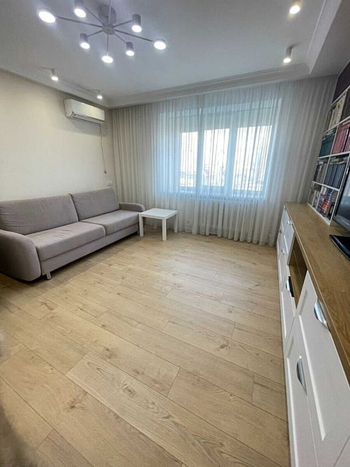 Продаж Квартира 2-кімнатна, 5/5 поверх на Антонова Вінниця - фото 1