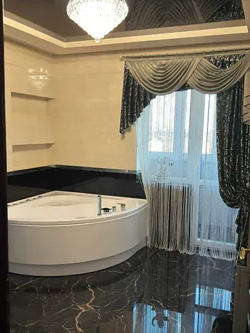 For rent 3-room Apartment 110 sq.m Олеся Гончара вулиця 3 Luts'k - photo 7