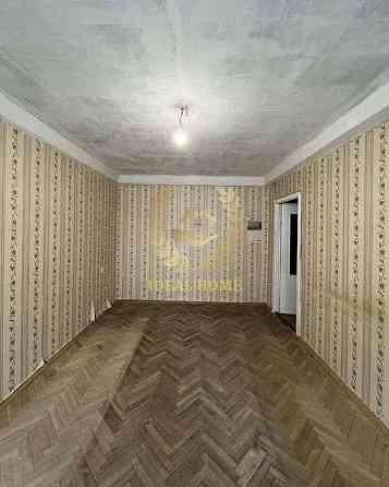 Продаж Квартира 2-кімнатна на Романа Ратушного ул., 11 Kiev