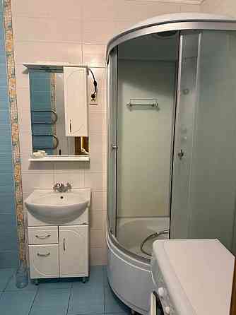 Оренда Квартира 2-кімнатна, 11/22 поверх на Олени Пчілки, 2 б Киев