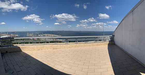 Продаж Квартира 4-кімнатна, 16/17 поверх на Лидерсовский б-р, 5 Одеса