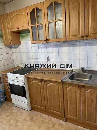 Продаж 3-х к.кв. метро Харківська по вул. Ревуцького в Дарницькому р-ні. Код об'єкту№:21145163 Kiev