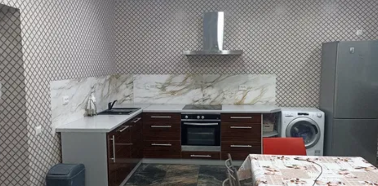 Продаж Будинок 6-кімнатний на ул. Виноградна, 43а Корсунци - изображение 1