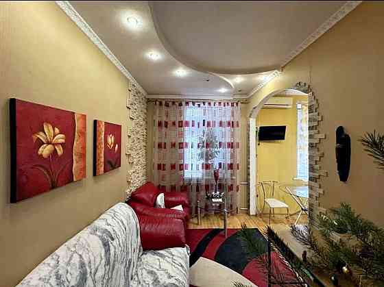 Продаж Квартира 3-кімнатна, 4/4 поверх на Нигояна, 42 Днепр