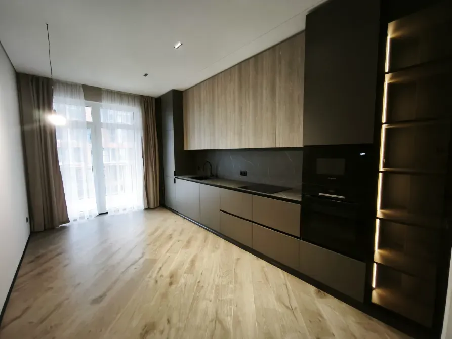 Продаж 2к Квартира 71 кв.м Слов'янська набережна 21Б Ужгород - фото 2