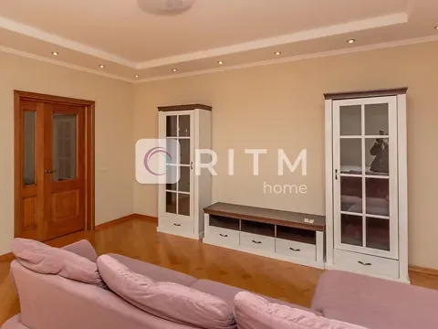 Оренда 3к Квартира 150 кв.м ЖК Водограй Чернівці - фото 1