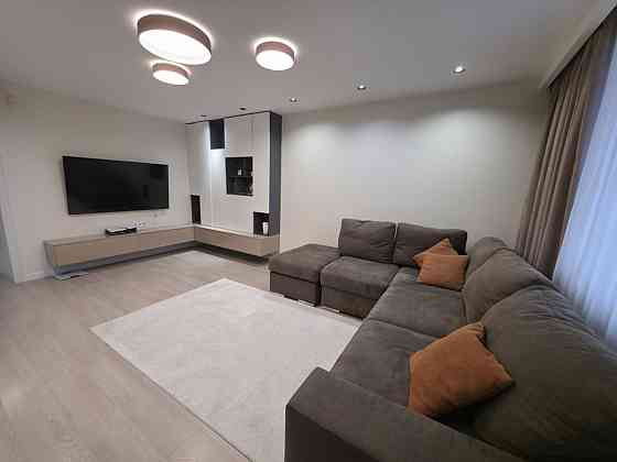 Продаж Квартира 3-кімнатна, 9/12 поверх на Запорожское шоссе, 28 Dnipro