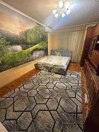 Продаж 3к квартири м. Вокзальна Київ