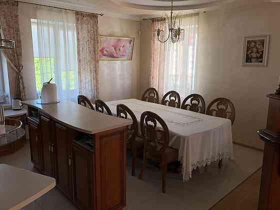 Продаж. 5 кімнатна квартира. м.Тернопіль, В.Великого Тернопіль