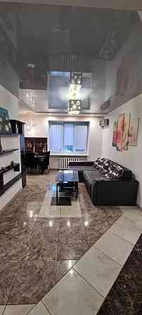 Оренда Квартира 1-кімнатна, 1/5 поверх на просп. Леоніда Каденюка, 3А Kiev