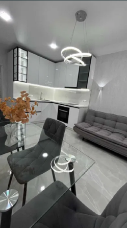 Продаж Квартира 1-кімнатна на ул. Ивана Франко, 40 Одеса