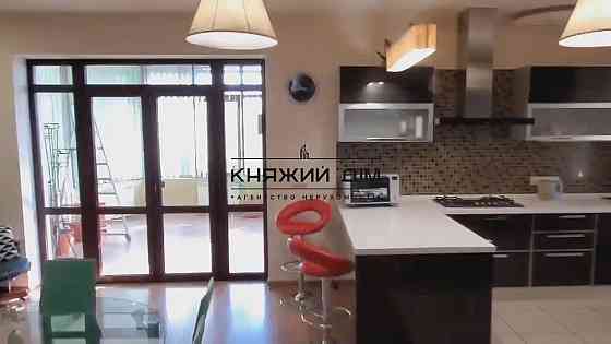 Есть генератор. Шикарный дом на Осокорках. Метро Славутич 3,5 км. Код :136672 Київ