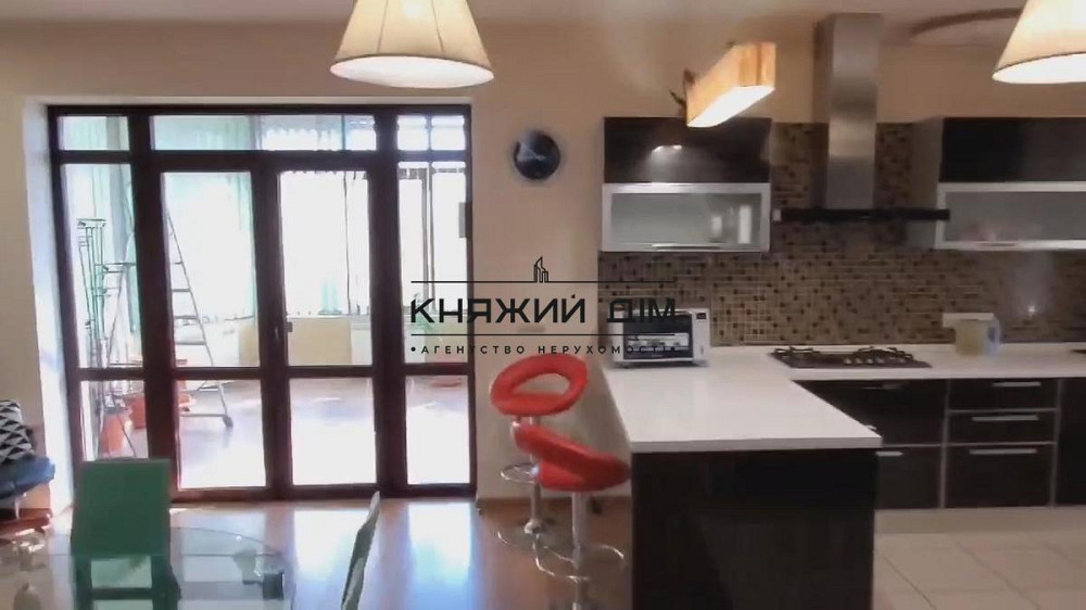 Есть генератор. Шикарный дом на Осокорках. Метро Славутич 3,5 км. Код :136672 Київ - фото 1