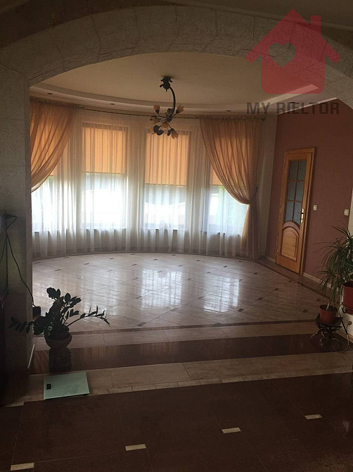 Продаж просторого будинку з басейном!  - photo 9