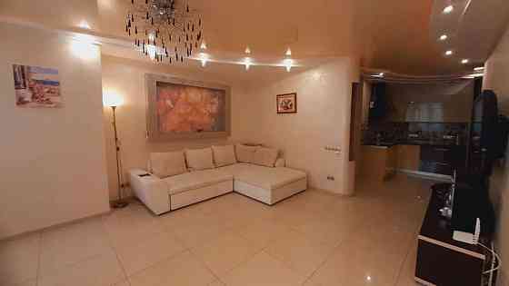 Оренда Квартира 3-кімнатна, 36/36 поверх на ул. Княжий Затон Київ