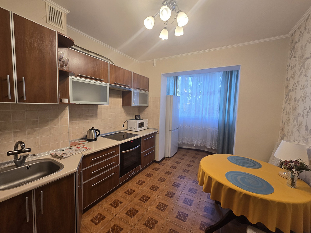 Оренда Квартира 1-кімнатна, 6/16 поверх на Глушко Академика пр. Одесса - изображение 1