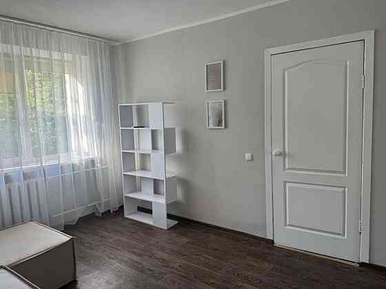 Оренда Квартира 1-кімнатна, 4/5 поверх на Нижньоюрківська, 4 Киев