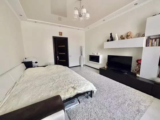 Продаж Квартира 1-кімнатна, 6/18 поверх на вул. Юлії Здановської, 50/2 Киев