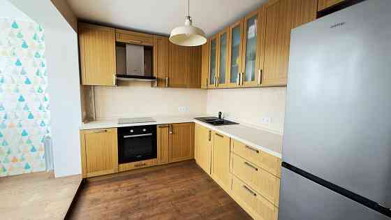 Продаж Квартира 3-кімнатна, 13/16 поверх на Володимира Івасюка вул., д. 43Б Київ