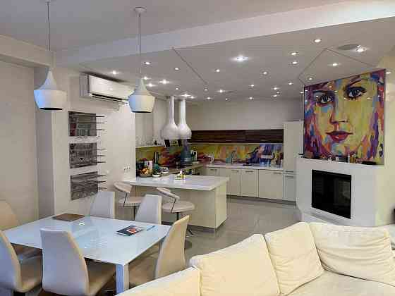 Продаж 3к Квартира 126.9 кв.м Василя Тютюнника вул. Kiev