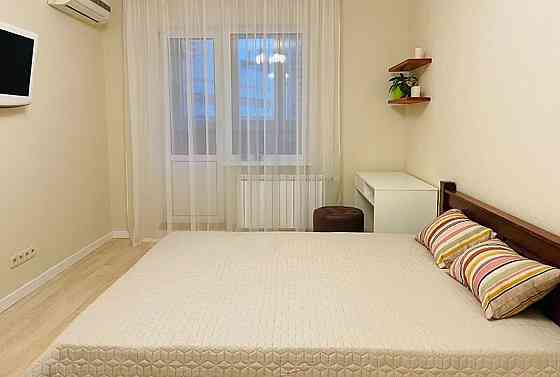 Оренда Квартира 1-кімнатна, 5/5 поверх на ул. Урловская, 15 Київ