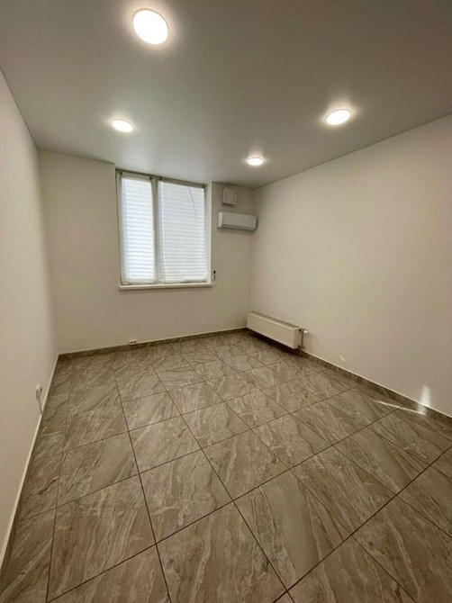 Оренда Квартира 1-кімнатна, 1/16 поверх на просп. Соборності, 17к.2 Kiev - photo 1