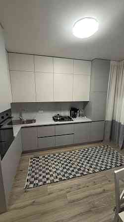 Оренда Квартира 2-кімнатна, 2/10 поверх на вул. Зелена Львів