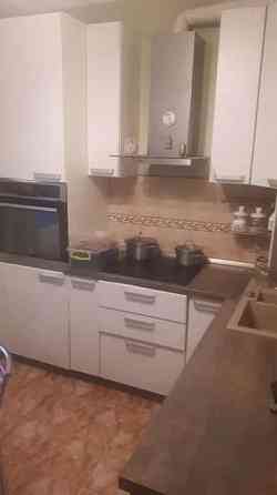 Оренда Квартира 3-кімнатна, 3/15 поверх на ул. Ревуцкого Київ