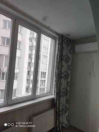 Оренда Квартира 1-кімнатна, 13/18 поверх на Сввітла, 3 д Kiev