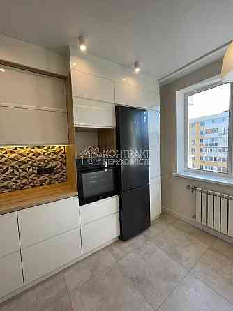 Продаж Квартира 3-кімнатна, 11/13 поверх на вул. проїзд Садовий Kharkiv