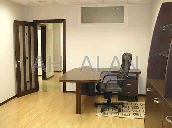 Оренда Будинок 1-кімнатний на Голосіївська вул., 13Б Київ