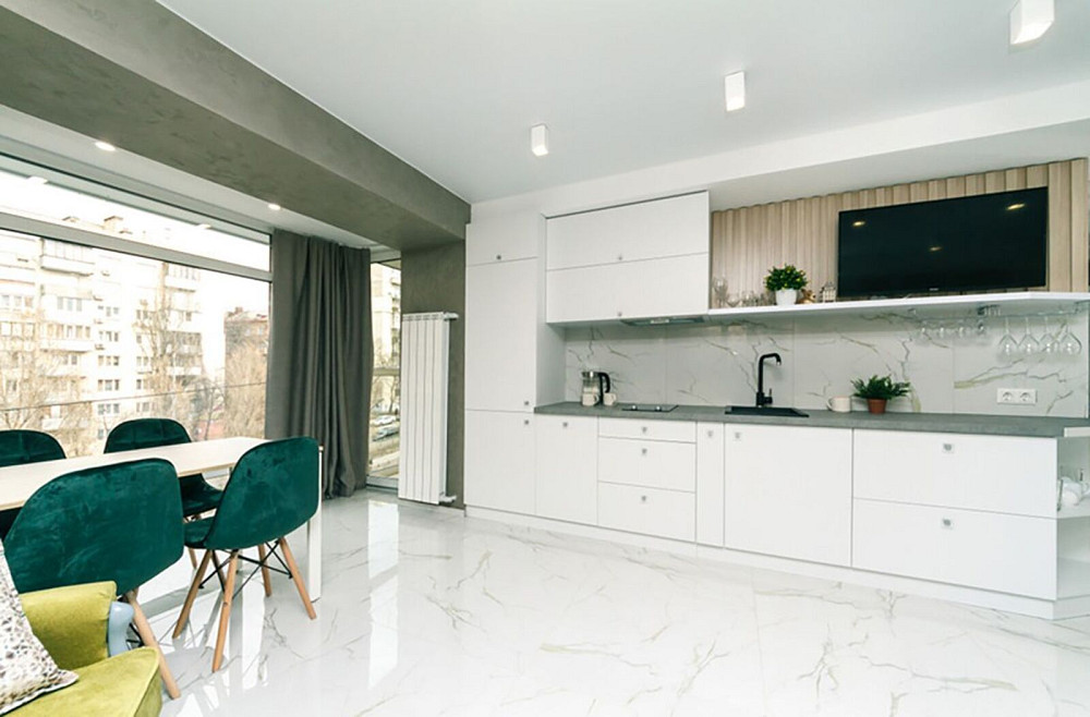 Оренда Квартира 3-кімнатна, 7/10 поверх на бул. Леси Украинки Київ - фото 1