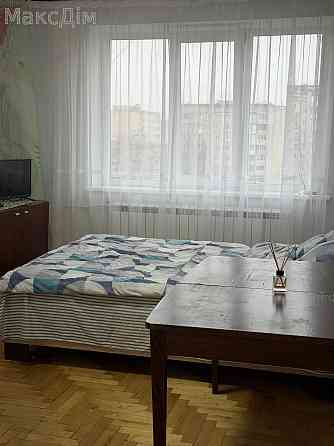 Оренда Квартира 1-кімнатна, 9/9 поверх на Злуки пр. Ternopil'