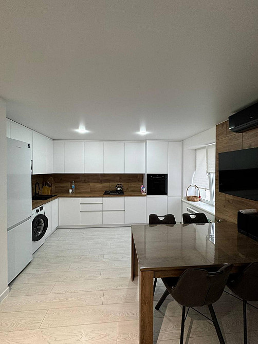 Продаж Квартира 2-кімнатна, 8/8 поверх на вул. Леха Качинського Житомир - фото 7