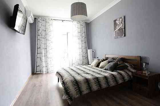 Продам однокомнатную квартиру с ремонтом на Бунина Odessa