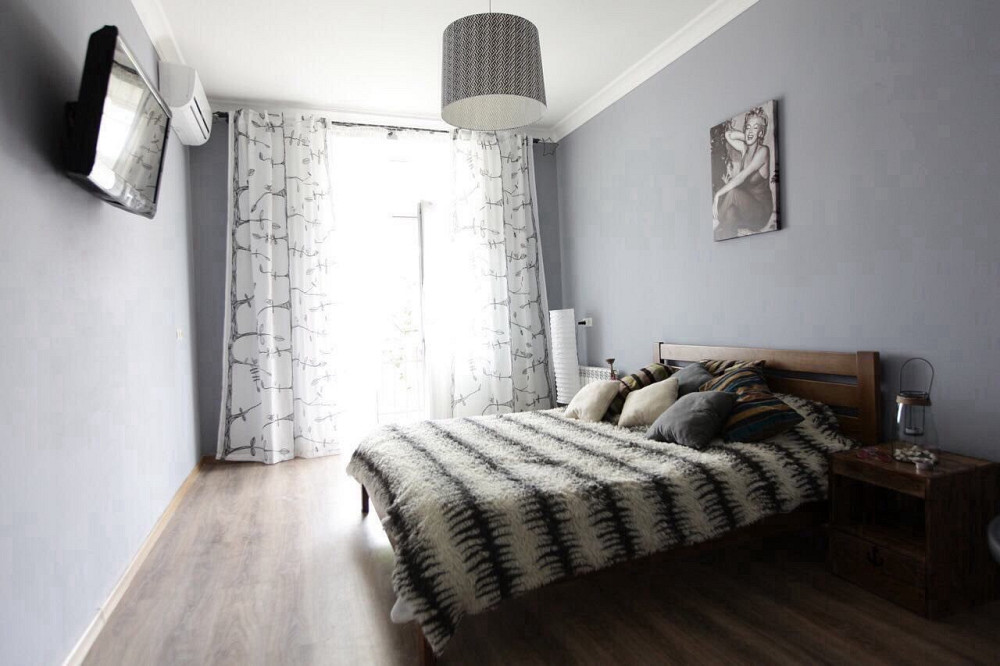 Продам однокомнатную квартиру с ремонтом на Бунина Одеса - фото 1