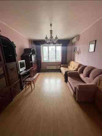 Продаж Квартира 3-кімнатна, 5/10 поверх на Закревського Миколи вул., д. 89 Kiev