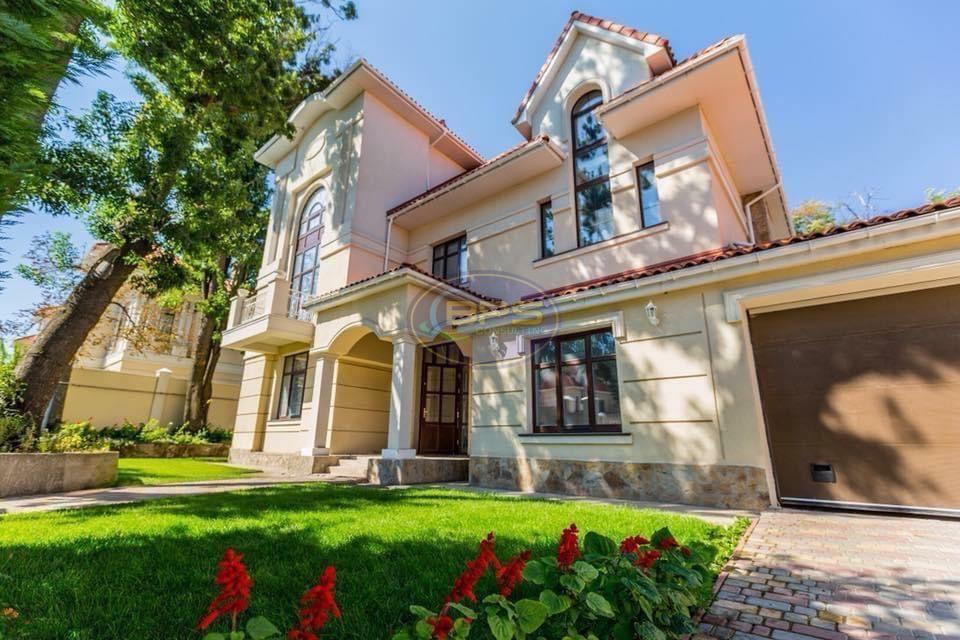 Продаж 3-поверховий Будинок з ділянкою 8.7 сот 444 кв.м 7+ кімн. на Дмитрия Донского вул. Одеса - фото 3