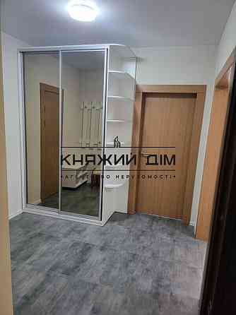 Оренда Квартира 1-кімнатна, 10/15 поверх на вул. Олександра Олеся Kiev