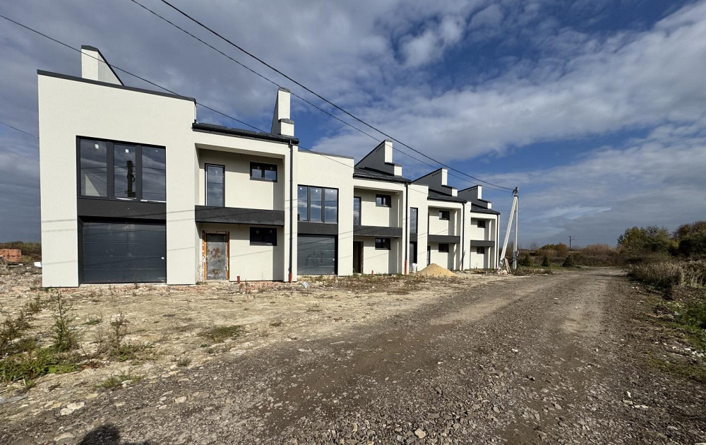 Продаж Будинок 5-кімнатний на вул. Петлюри  - фото 2