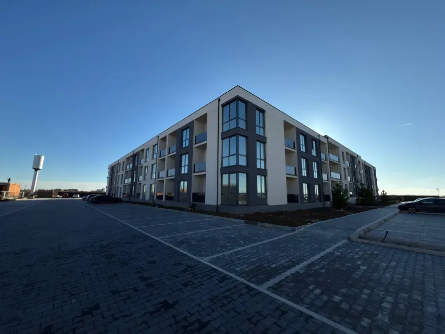 For sale 1-room Apartment 38 sq.m Волошкова 32 Storozhnytsia - photo 2