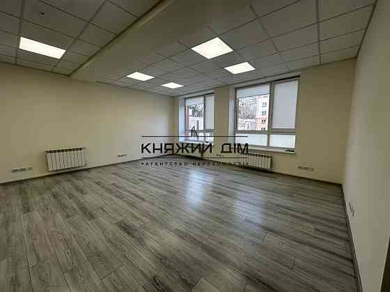 Оренда офісне приміщення на Глубочицкая ул. поверх - 3/7 Киев