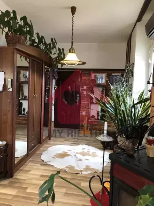 Продається неймовірна квартира в самому центрі Ужгорода біля Кафедрального собору Ужгород - изображение 1