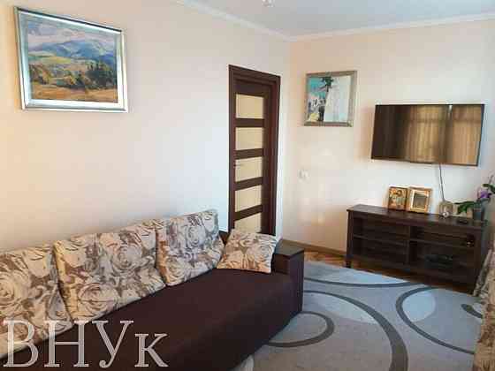 Продаж Квартира 3-кімнатна, 8/9 поверх на вул. Наукова Львів