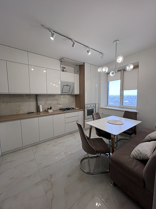 Продаж Квартира 2-кімнатна, 6/10 поверх на вул. Івасюка В. Ивано-Франковск - изображение 8