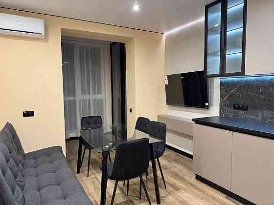 Продаж Квартира 1-кімнатна, 7/10 поверх на Семейная, 5 Дніпро