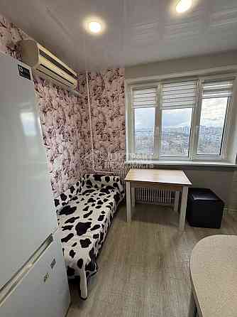 Оренда Квартира 2-кімнатна, 14/16 поверх на вул. Гвардійців Широнінців Харків