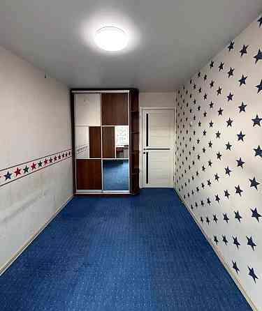 Продаж Квартира 3-кімнатна, 7/9 поверх на Крушельницкой, 4 Днепр